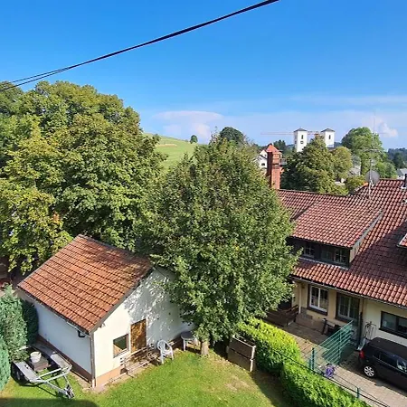 Hauber - Kirchturmblick Konukevi 3*